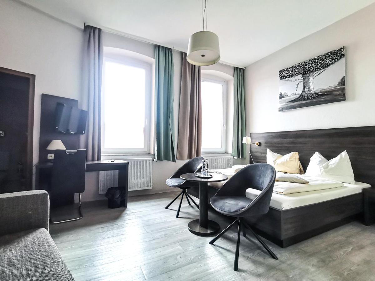 Hotel Kitzinger Hof An Der B8 Kitzingen Luaran gambar